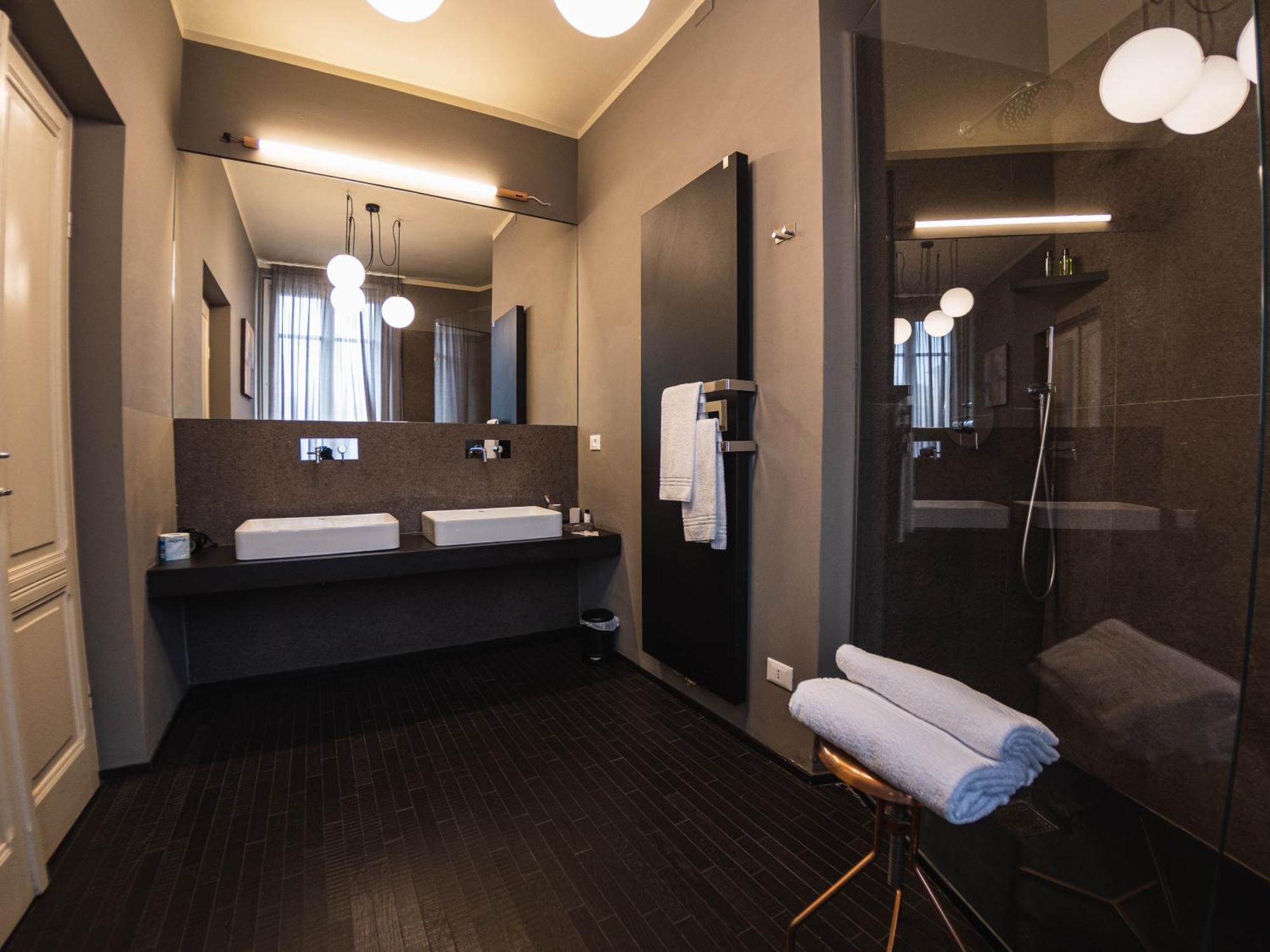 לינה וארוחת בוקר פארמה Palazzo Gozzi Bed & Beauty מראה חיצוני תמונה