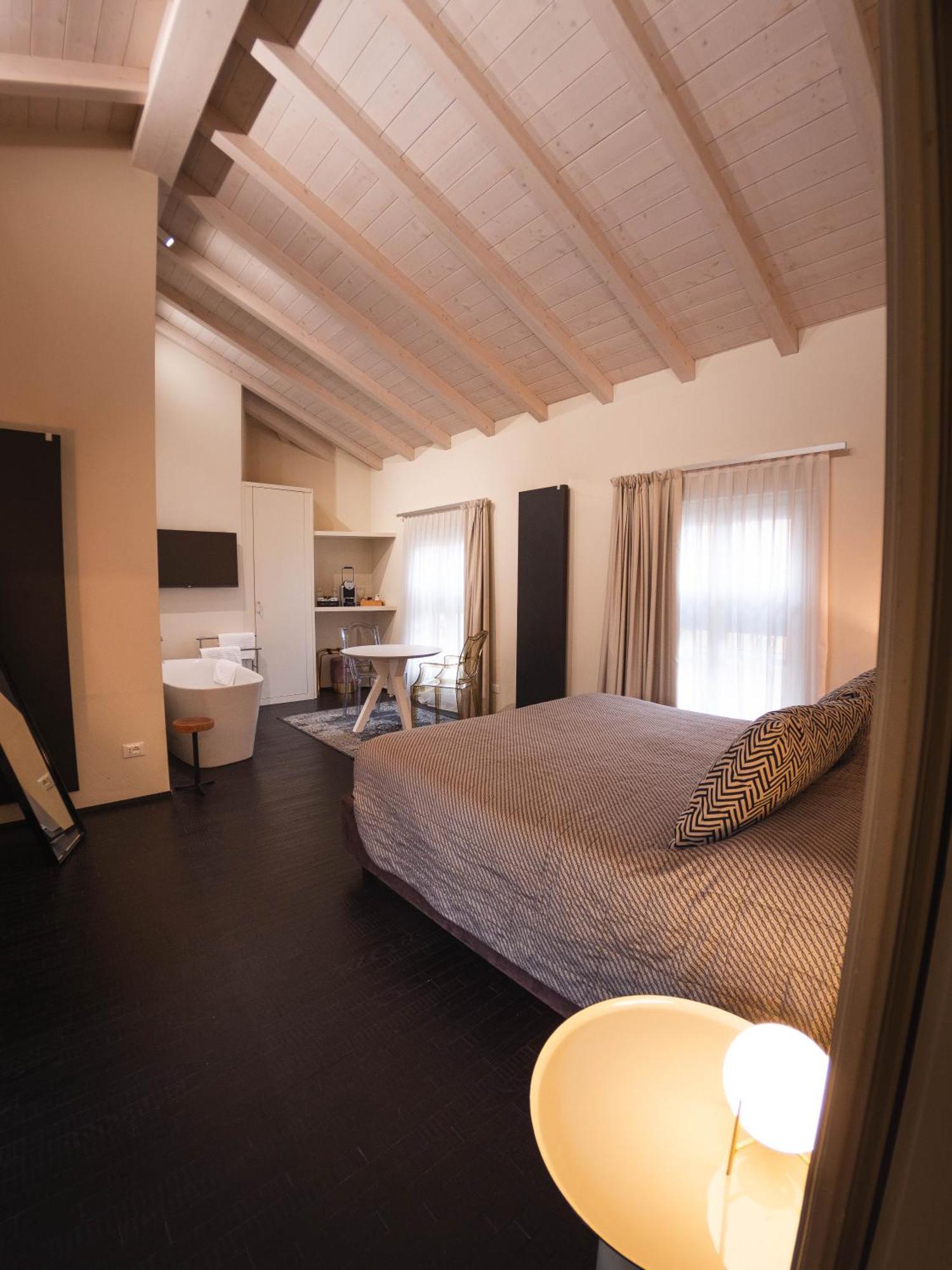 לינה וארוחת בוקר פארמה Palazzo Gozzi Bed & Beauty מראה חיצוני תמונה