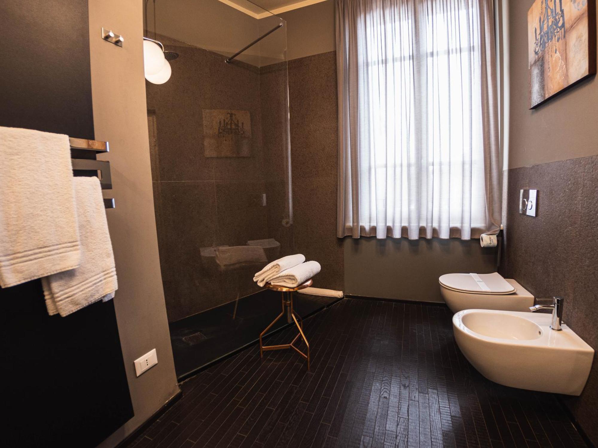 לינה וארוחת בוקר פארמה Palazzo Gozzi Bed & Beauty מראה חיצוני תמונה